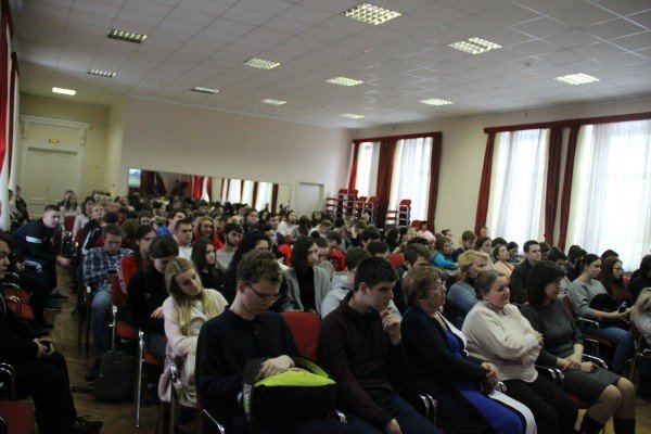 «Честь имею»