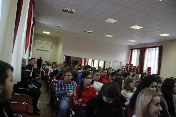 «Честь имею»